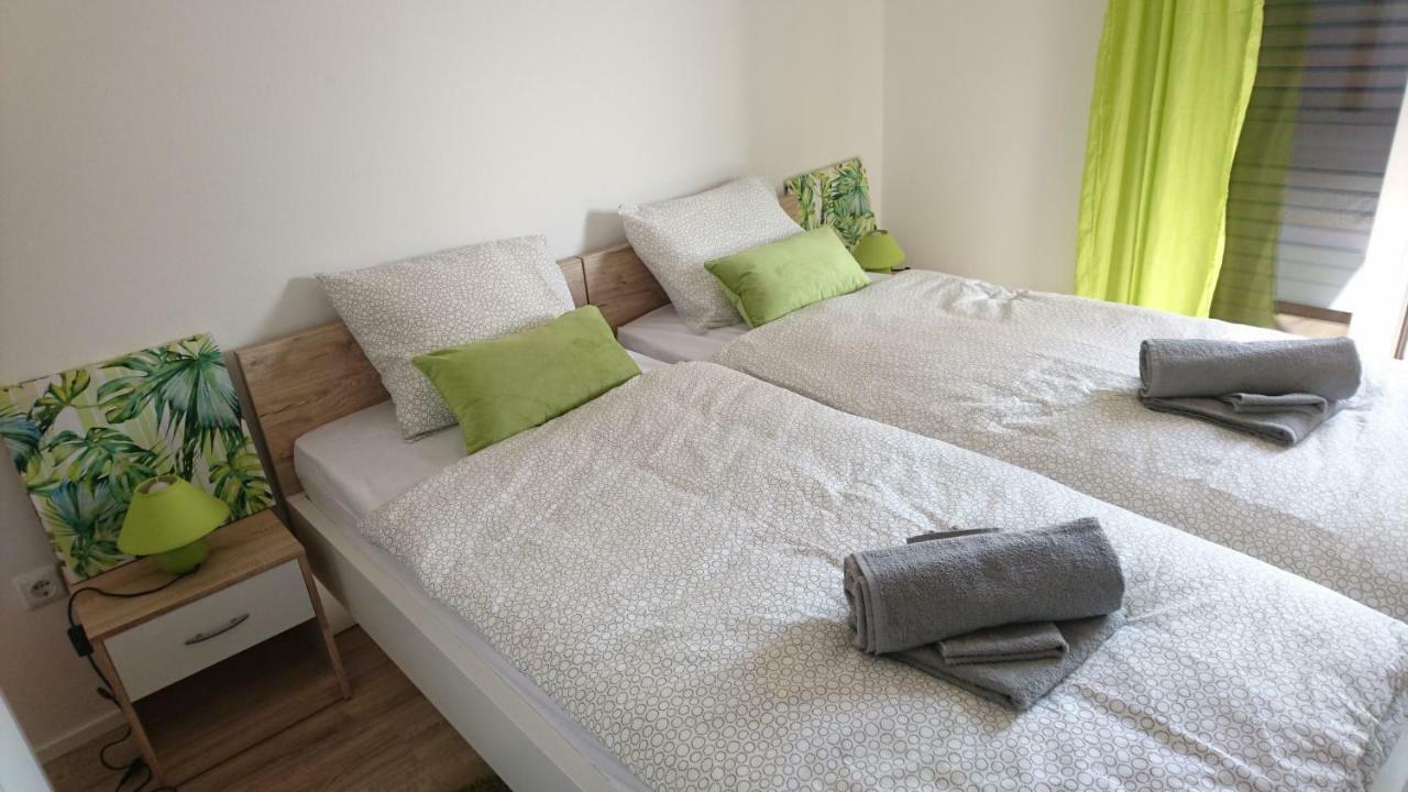 Ela Cres Appartement Buitenkant foto