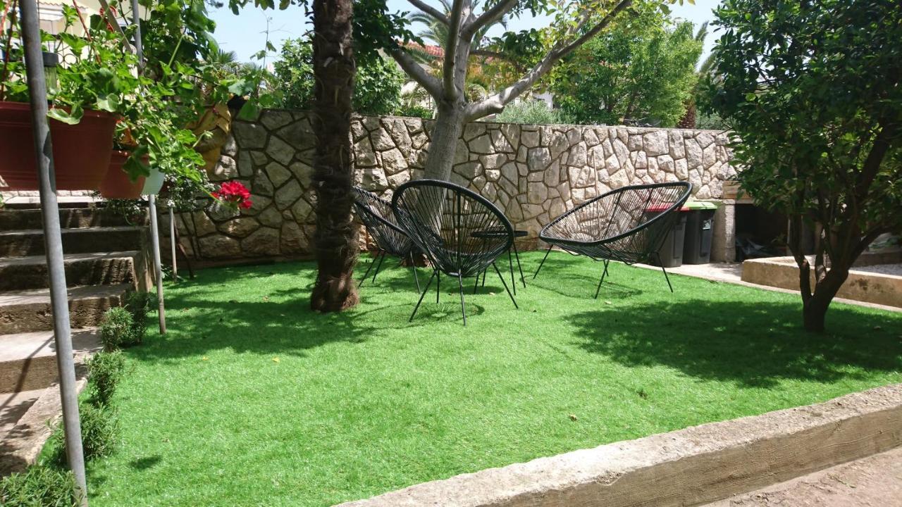 Ela Cres Appartement Buitenkant foto